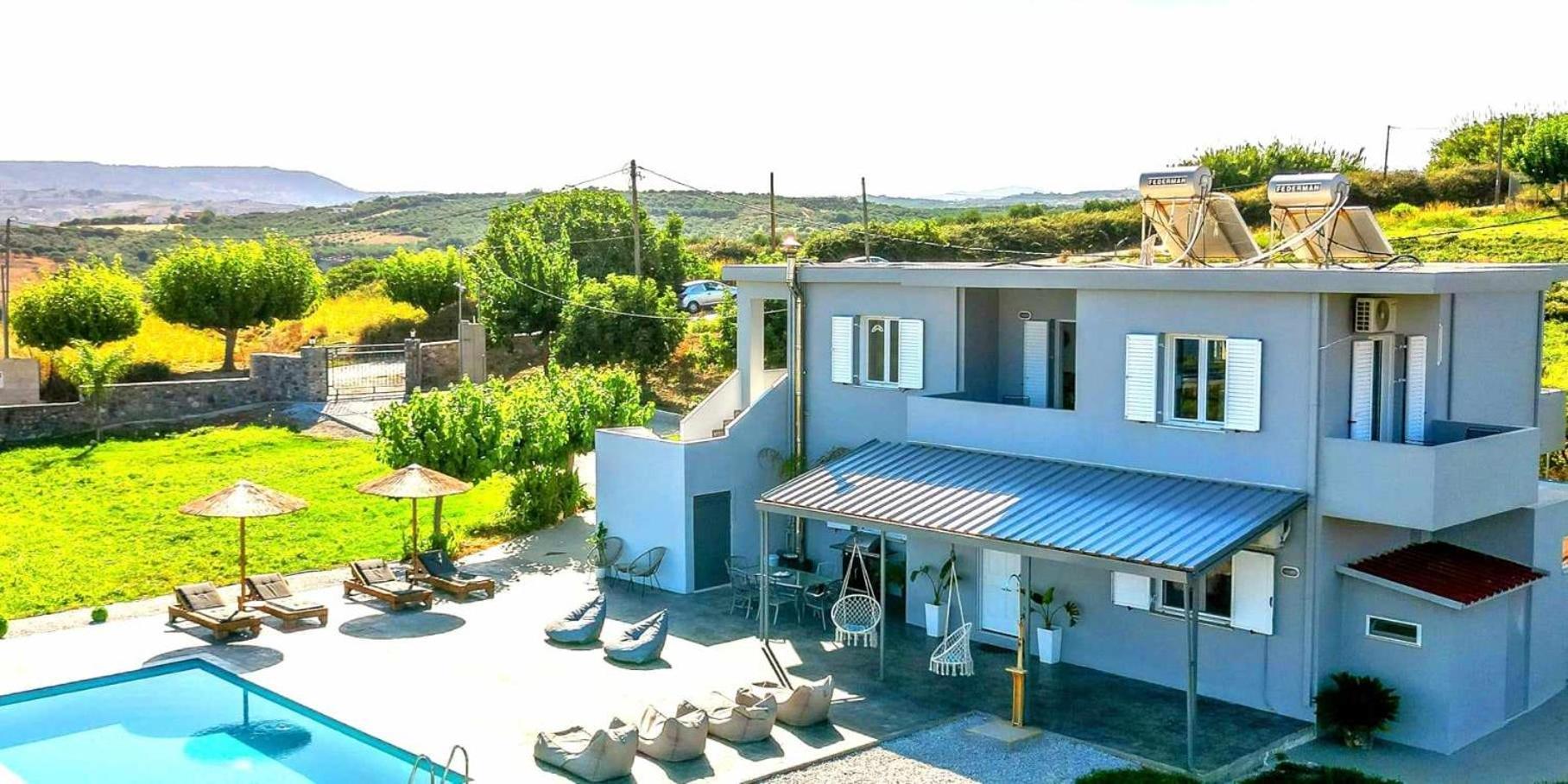 Blue Harmony Villa Dhramia ภายนอก รูปภาพ