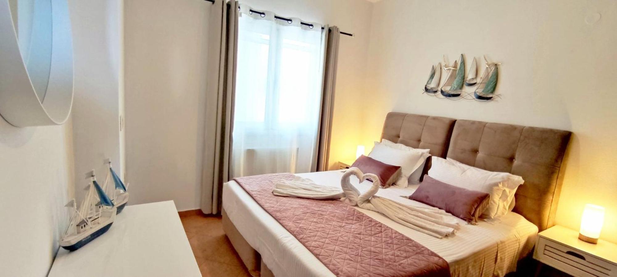 Blue Harmony Villa Dhramia ภายนอก รูปภาพ