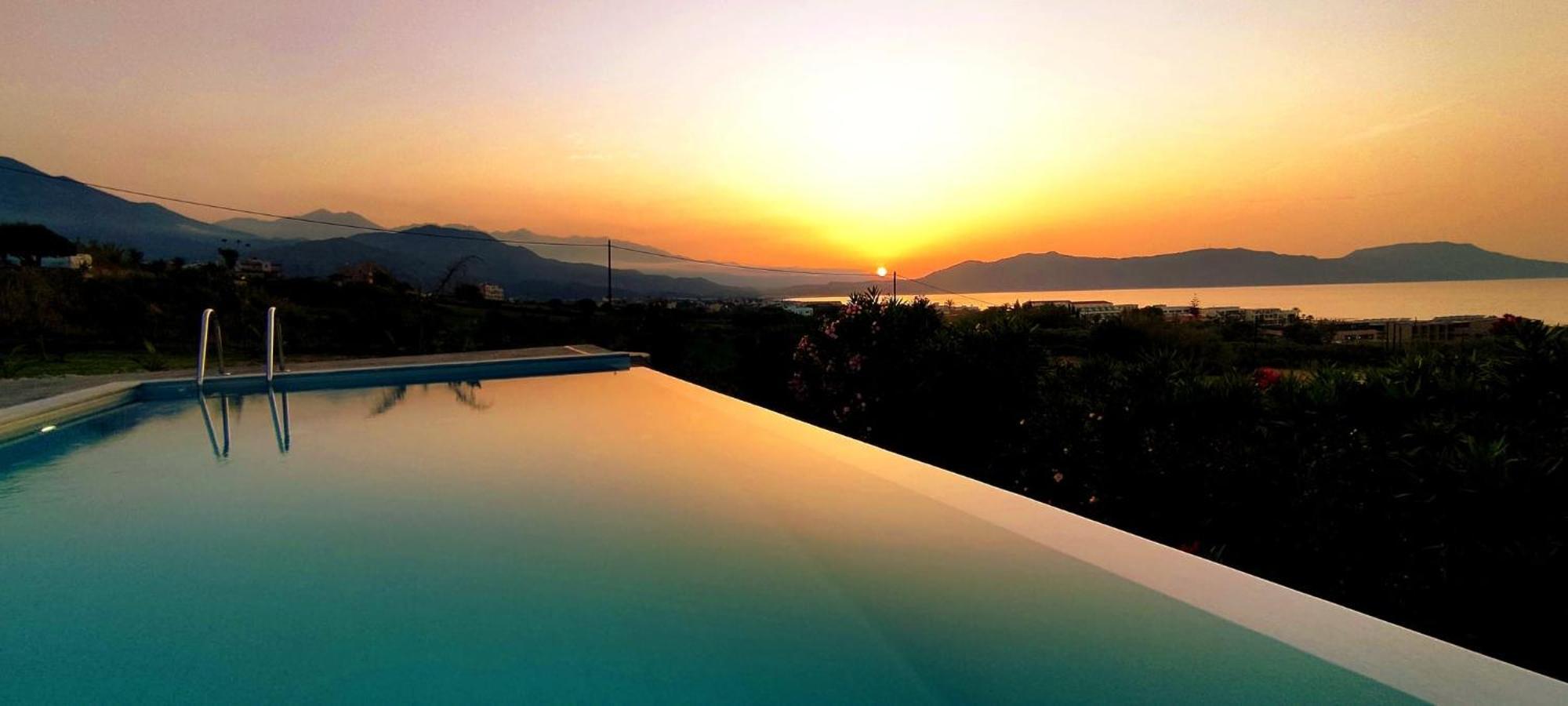 Blue Harmony Villa Dhramia ภายนอก รูปภาพ